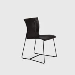 Cuoio Chair | Black Saddle Leather